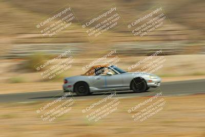 media/Jun-01-2025-CalClub SCCA (Sun) [[eae223c5dd]]/Group 1/Track Event 5/